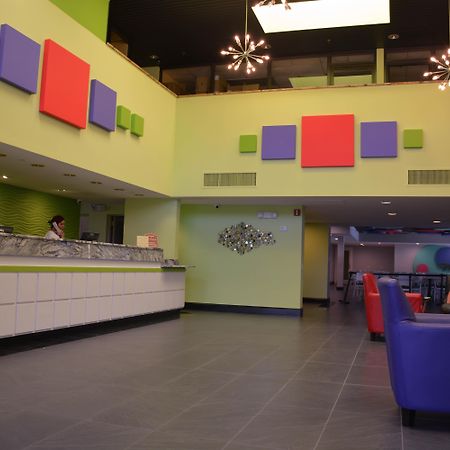 Grand Hotel Orlando At Universal Blvd - Shuttle To Theme Parks Esterno foto